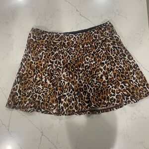 Lilly Pulitzer leopard print LUXETIC size medium tennis/golf/ pickleball skirt